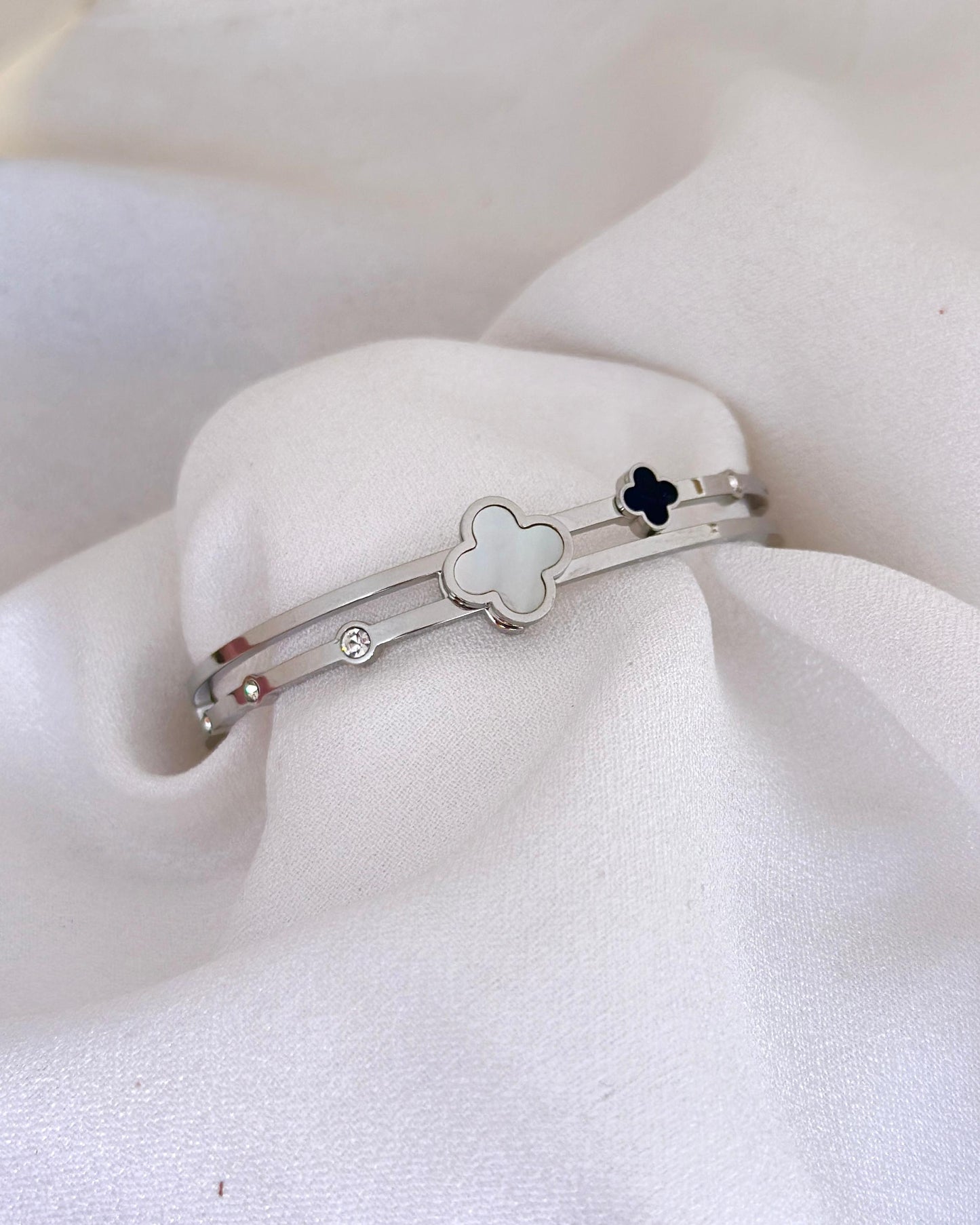 Silver Clover Bracelet