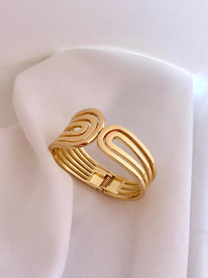 Oval Link Bracelet